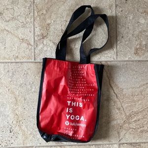 Small lululemon bag